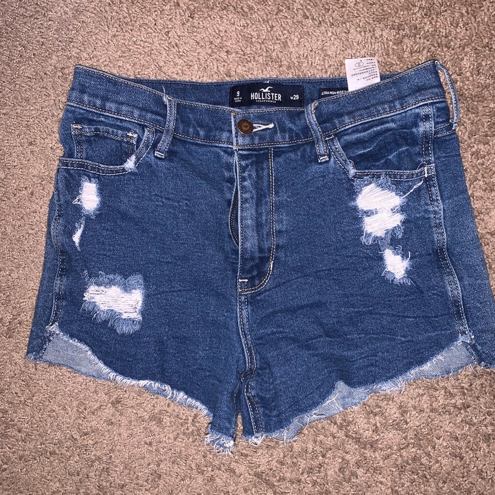 Hollister high waisted shorts